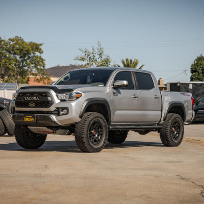 Dirt King 2.0 IFP Smooth Body Shocks | 2005–2023 Toyota Tacoma – view 3