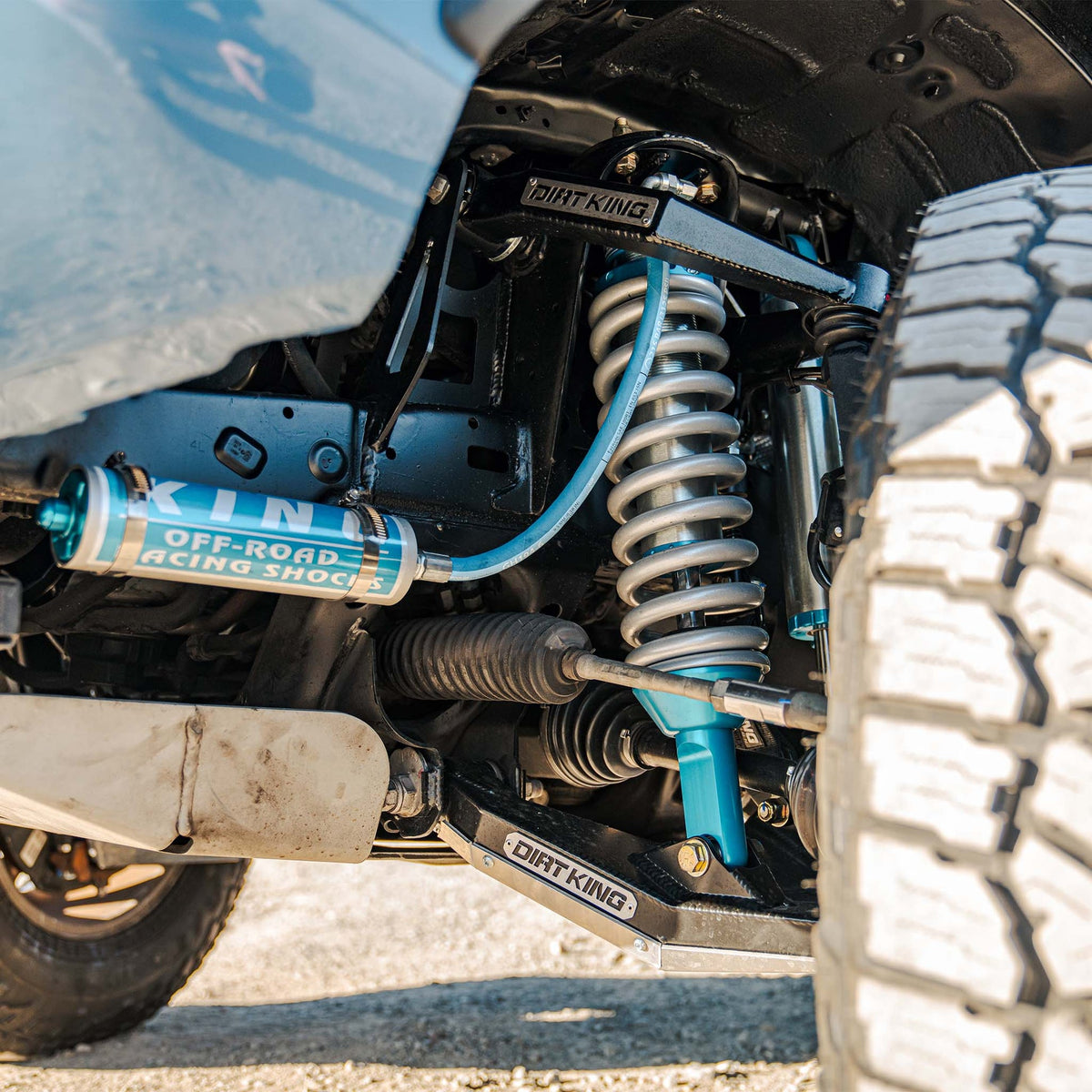 Dirt King Tacoma +2 inch long travel kit installed
