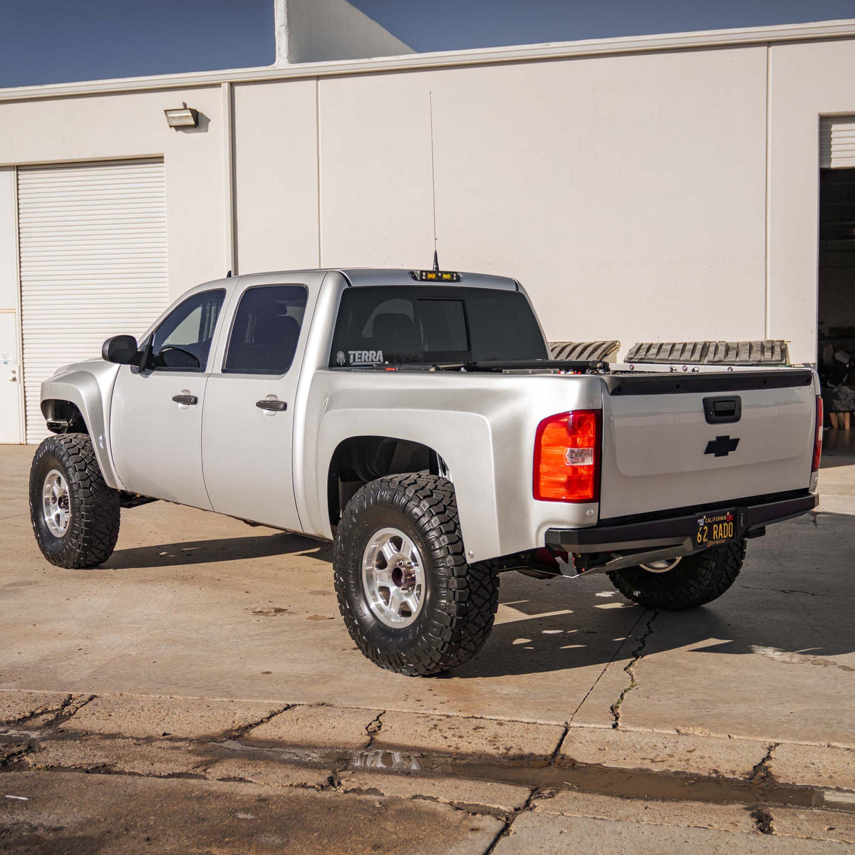 Dirt King Plate Rear Bumper installed — exterior view