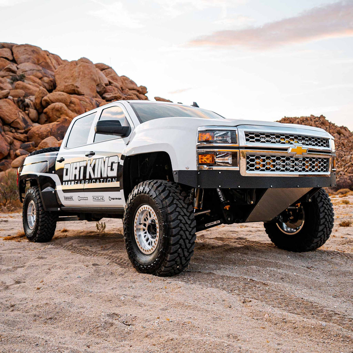 Dirt King Long Travel Race Kit installed on GM 1500 prerunner