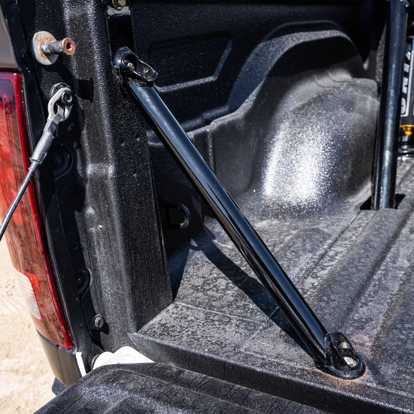 2009-2018 & 2019-2024 Ram 1500 Classic Bed Supports with Integrated Whip Mounts | Dirt King DK-541841