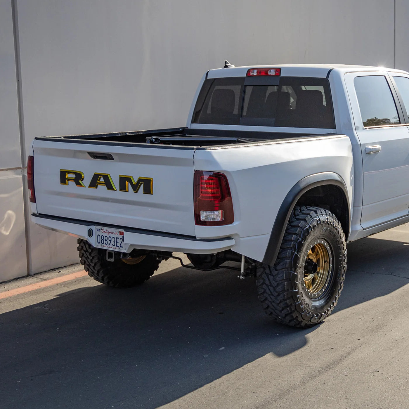 Dirt King Plate Rear Bumper | 2009-2024 RAM 1500 Classic (DS) 2WD/4WD