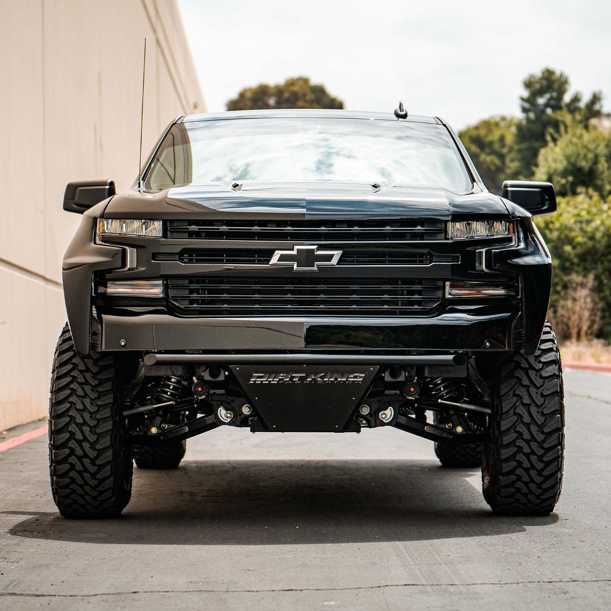 Dirt King Prerunner Front Bumper installed — exterior close view