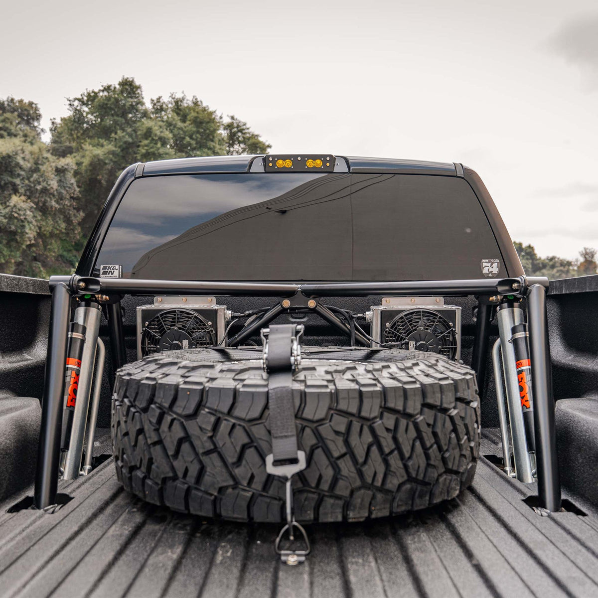 Dirt King prefab bed cage installed in GM 1500 truck bed