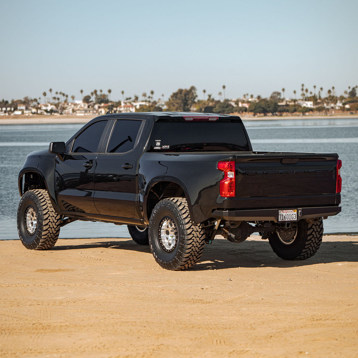 Dirt King Plate Rear Bumper for 2019–2026 Chevrolet Silverado 1500 and GMC Sierra 1500 – view 3