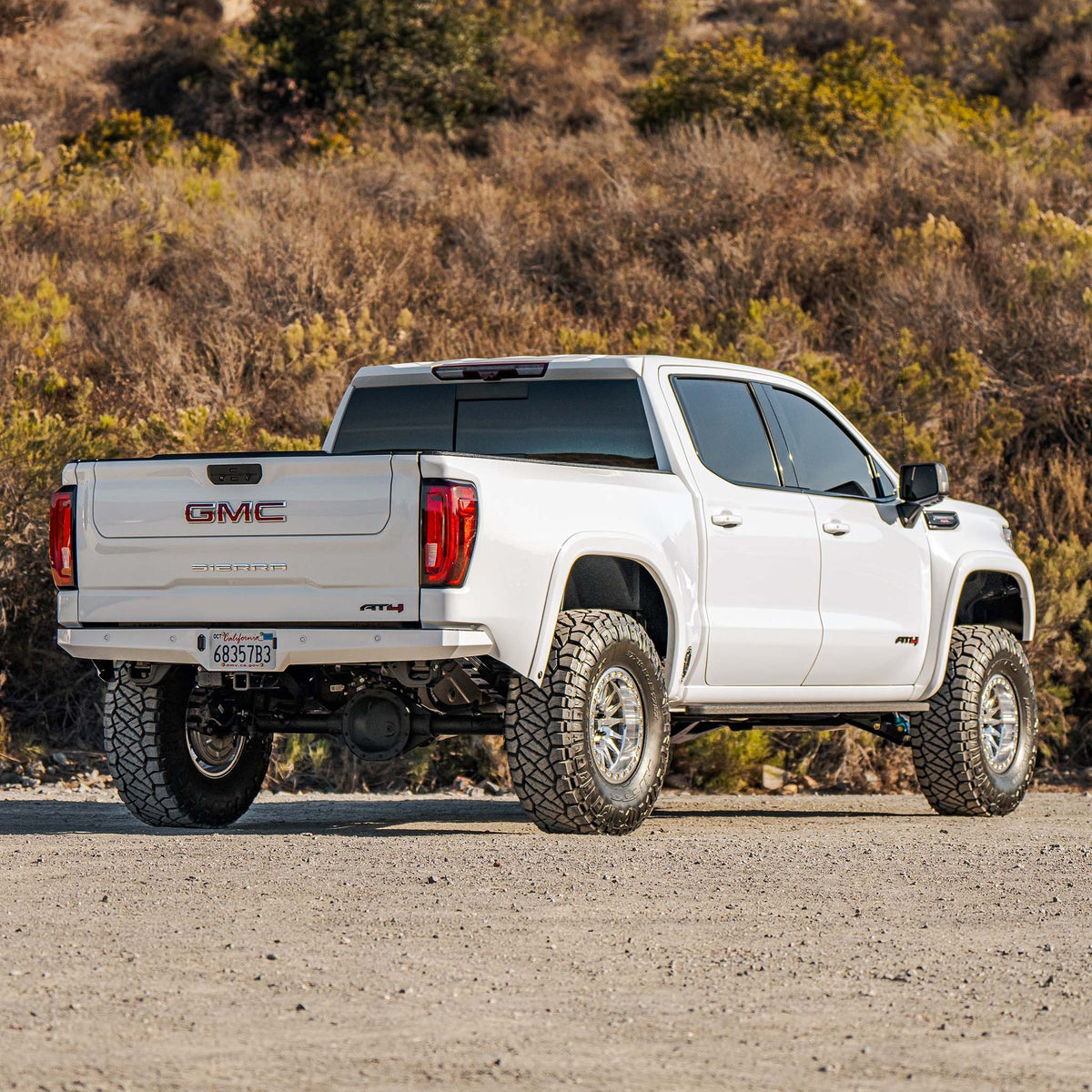 Dirt King Plate Rear Bumper for 2019–2026 Chevrolet Silverado 1500 and GMC Sierra 1500 – view 11