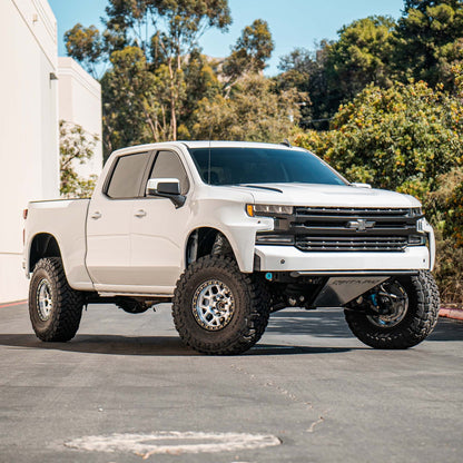 Dirt King Long Travel Spec Triple Bypasses exterior front view